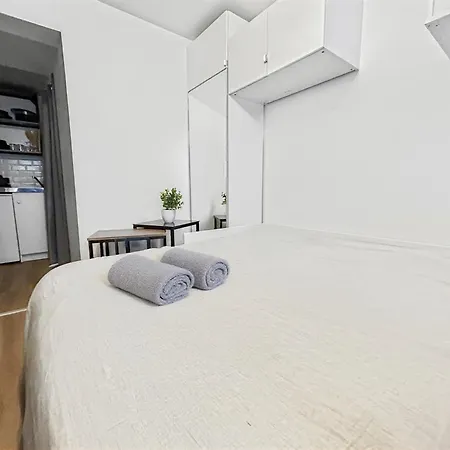 公寓 Moderne A 5 Min De La Place Stanislas