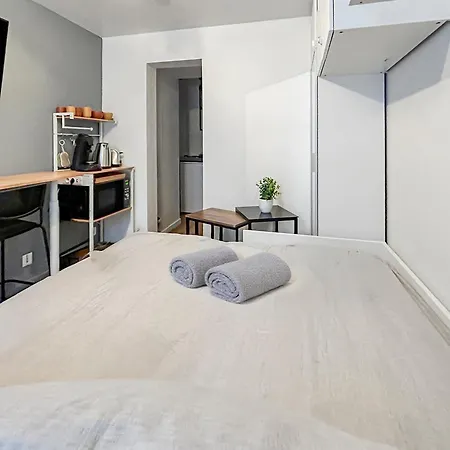 Moderne A 5 Min De La Place Stanislas 公寓